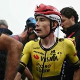 Jonas Vingegaard geht als großer Favorit in den Giro d'Italia. © APA/afp / MARCO BERTORELLO