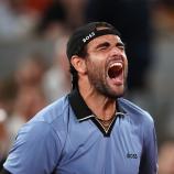Matteoi Berrettini ist eine Runde weiter. © APA/afp / ANNE-CHRISTINE POUJOULAT