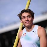 Armand Duplantis wurde beim Diamond-League-Meeting „nur“ Zweiter. © APA/afp / JONATHAN NACKSTRAND