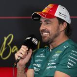 Fernando Alonso war gut gelaunt. © ANSA / Siu Wu