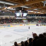 In Meran ist für hochklassiges Eishockey gesorgt. © HCM
