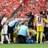 Nach dem üblen Zwischenfall war die WM-Partie lange unterbrochen. © APA / ALEX GRIMM