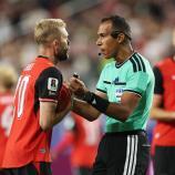 Österreich um Konrad Laimer (links) hat zu kämpfen. © APA / RICHARD HEATHCOTE