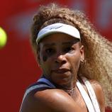 Serena Williams wird auch in Berlin aufschlagen. © APA/afp / ADRIAN DENNIS