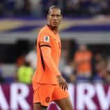 Virgil van Dijk muss mit der Niederlande reagieren. © APA / MICHAEL STEELE