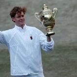 Jannik Sinner hat sich in Wimbledon zurückgemeldet. © APA/afp / ADRIAN DENNIS