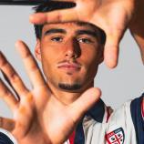 Raphael Kofler ist seit Freitag offiziell ein Serie-A-Spieler. © Cagliari Calcio