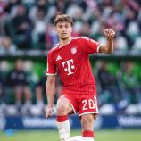 Tom Bischof erzielte den Bayern-Treffer. © AFP / RONNY HARTMANN