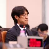 Hong Myung-bo steht im Fokus: Der Ex-Trainer von Südkorea war bei der WM in der Vorrunde gescheitert. © APA/afp / CHUNG SUNG-JUN