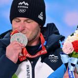 Vize-Olympiasieger Tim Mastnak in großer Trauer. © AFP / BEN STANSALL