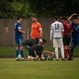 Alex Demetz (am Boden) hat sich in San Luigi verletzt und verpasst die neue Saison wohl komplett.