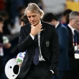 Betretende Mine: Das Comeback von Roberto Mancini als Nationaltrainer ist misslungen. © APA/afp / FILIPPO MONTEFORTE