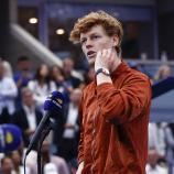 Jannik Sinner hat sich auf Instagram zu Wort gemeldet. © APA/afp / KENA BETANCUR