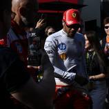 Lewis Hamilton kritisiert die jüngste Formel-1-Neuerung. © APA/afp / IGOR IVANKO