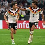 Florian Wirtz (links) und Tom Bischof trafen und überzeugten zugleich. © APA/afp / KARL-JOSEF HILDENBRAND