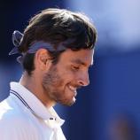 Lorenzo Musetti has injured himself again. © ANSA / Enric Fontcuberta / Gr