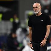 Stefano Pioli steht vor einer Rückkehr in die Serie A. © APA/afp / GABRIEL BOUYS