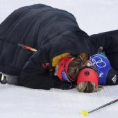 Viktoria Carl, à droite, est désormais confrontée à la fin de sa carrière. © ANSA / PETER KLAUNZER