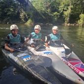 Annika Senoner with her teammates Sara Furlan (l.) and Isabel Lovato (r.)