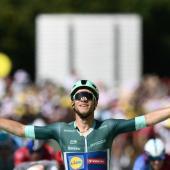Jonathan Milan won the eighth stage of the Tour. © APA/afp / MARCO BERTORELLO