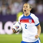 Lucy Bronze demonstrated true resilience. © ANSA / ENNIO LEANZA