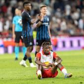 Dorgeles Nene (seated) and Co. lost to FC Bruges. © APA / EXPA/JOHANN GRODER