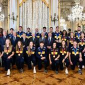 Azzurri und Azzurre statteten Staatspräsident Sergio Mattarella einen Besuch ab. © FIPAV