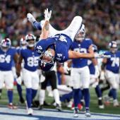 Les Giants, menés par le running back Cameron Skattebo, ont réussi à vaincre les champions de la NFL. © APA / AL BELLO