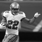 Doug Martin (†) © ANSA / ERIK S. LESSER / STF