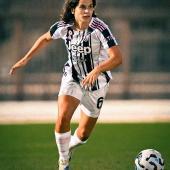 Eva Schatzer celebrated a victory with Juventus. © Juventus Women / Social Media