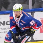 Marco Insam and his teammates are aiming for a win. © Instagram / Max Pattis