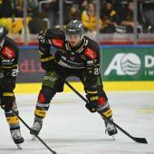 Matthias Mantinger and the HCP are on duty.