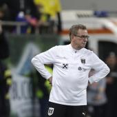 Ralf Rangnick was not happy after the defeat. © ANSA / ROBERT GHEMENT