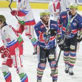 Brett Welchyka (center) scored the fourth goal for Ritten, making it 4-2. © Rittner Buam / Max Pattis