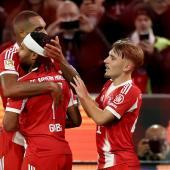 Der FC Bayern eilt von Sieg zu Sieg. © ANSA / RONALD WITTEK