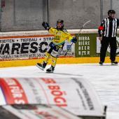 Der HC Eppan jubelt über einen klaren Sieg. © Jan Marc Zublasing