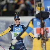 Ella Halvarsson und Sebastian Samuelsson  freuen sich über ihren Coup. © ANSA / Bjorn Larsson Rosvall