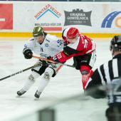 Filip Cruseman (left) scored the winning goal, but it wasn't enough for HCM to secure the victory. © Matias Demsar