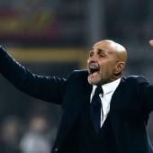 Expressif, impulsif et performant : Luciano Spalletti sur le banc de touche de la Juve. © APA/afp / MARCO BERTORELLO