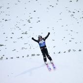 Marius Lindvik steht im Zentrum der Kritik. © AFP / JONATHAN NACKSTRAND