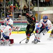 Matthias Mantinger a marqué, portant le score à 4-1. © I. Foppa / HC Pustertal