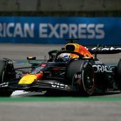 Max Verstappen a connu des débuts difficiles au Brésil. © APA/afp / NELSON ALMEIDA