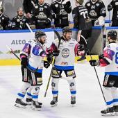 This is how the Wipptal Broncos celebrate their victory. © BRUNNER 2025/26