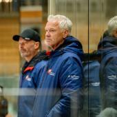 Teppo Kivelä (devant) a été démis de ses fonctions © Matthäus Kostner