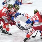 Im Tiroler Derby zwischen den Landeshauptstädten Innsbruck und Bozen kam es zu einem folgenschweren Foul. © Vanna Antonello