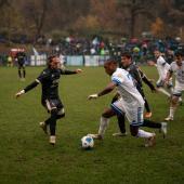 Michael Seaton played against Treviso, where he later received a red card. Was it his last appearance for Obermais?