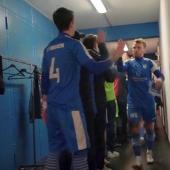 Zum großen Hinrunden-Abschluss in der Oberliga und der Landesliga präsentieren wir die Highlights dreier äußerst brisanter Partien - angefangen bei der Brixner Heimpleite gegen Tramin. Im Anschluss sprach SSV-Kapitän Michael Cia Klartext ins SportNews-Mikro. Außerdem aus der Landesliga: das Etschtaler Duell zwischen Terlan und Gargazon sowie Gitschbergs Aluminium-Pech in Lana. © stol