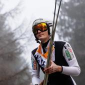 Domen Prevc hat erstmals geschwächelt. © AFP / JENS SCHLUETER