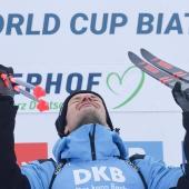 Tommaso Giacomel ließ seinen Emotionen freien Lauf. © ANSA / FILIP SINGER