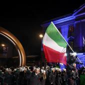 Auch in Cortina d'Ampezzo waren zahlreiche Athleten Italiens um Fahnenträgerin Federica Brignone dabei. © APA/afp / FRANCK FIFE